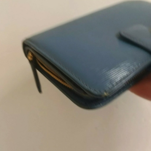 Authentic Prada Wallet - Picture 4 of 10